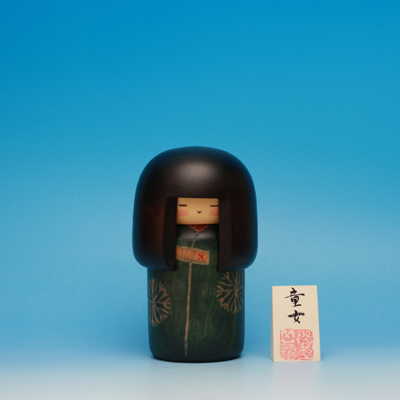 KOKESHI DOLL PHOTO